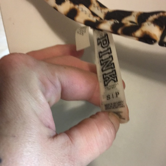 NWOT VS PINK Animal Print Bikini Top - Picture 4 of 4